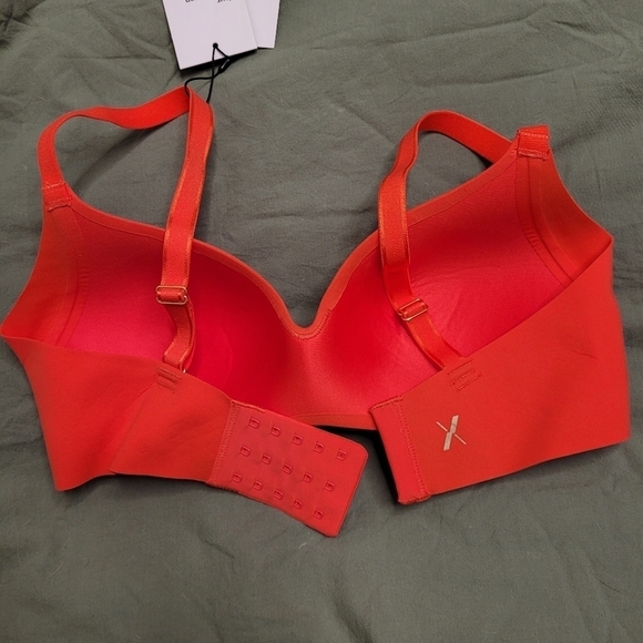Knix NEW wingwoman contour bra size 1 Poppy red - Picture 3 of 14